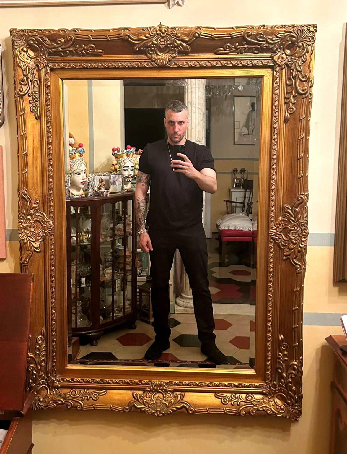 Michael taking a full body mirror photo